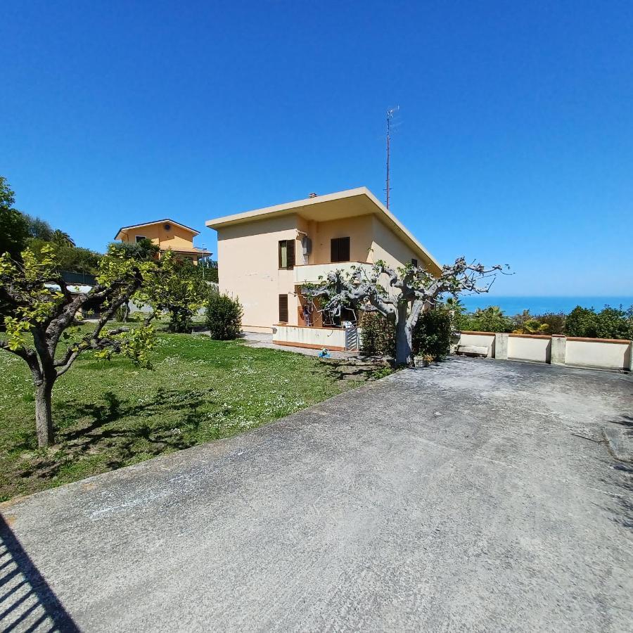 B&B Verena, Casa Ferrari Colonnella Zewnętrze zdjęcie